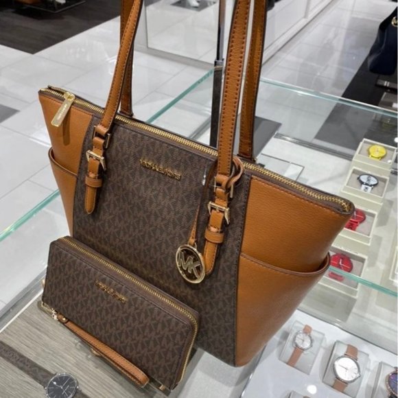 MK CHARLOTTE LG ZIP TOTE & LONG WALLET